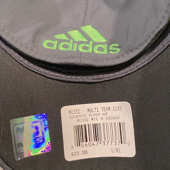 ❌SOLD❌ LOT of 3x NWT Seattle Sounders Items! 1x Hat + 2x Collectors Scarfs - Picture 5 of 11